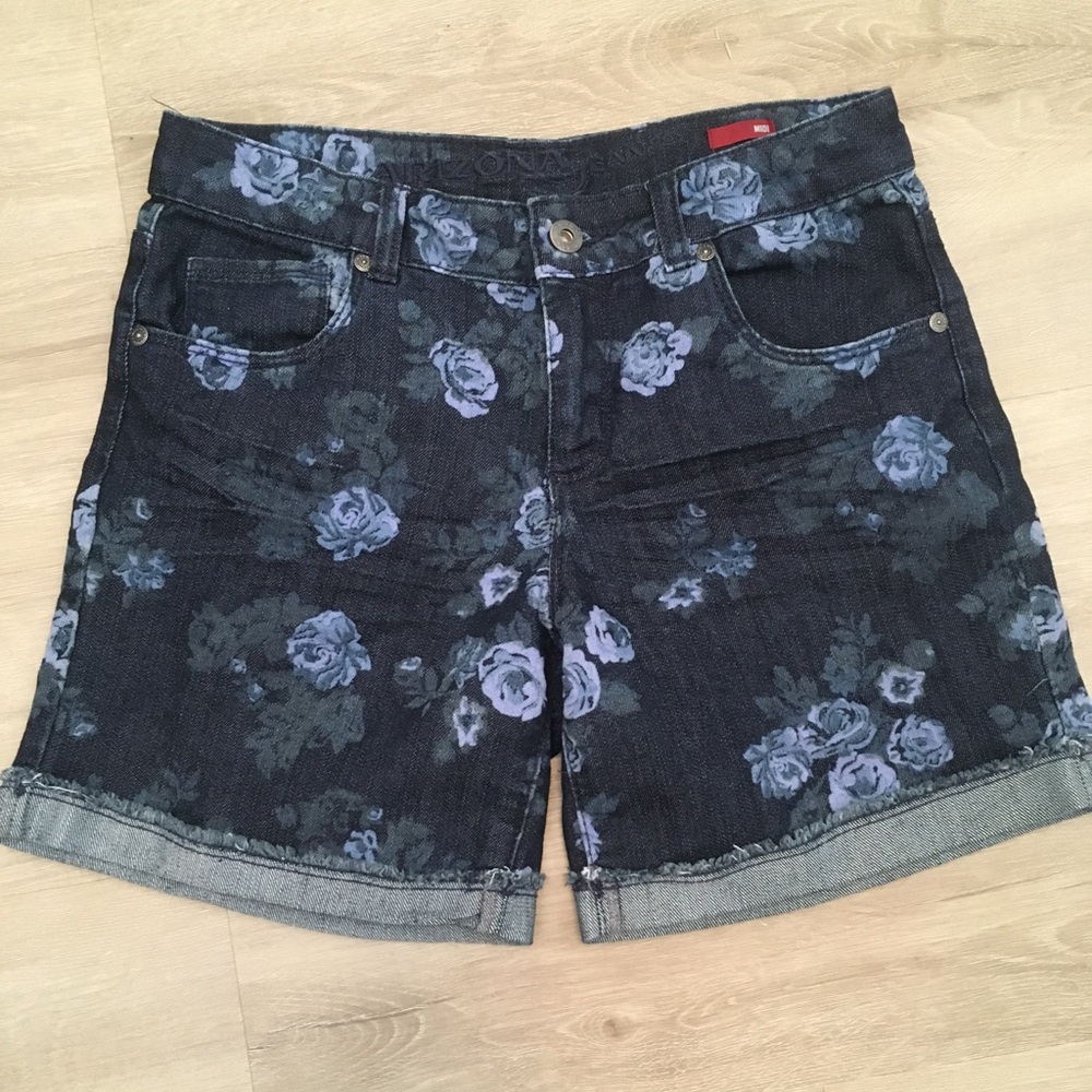 Arizona shorts size 16 denim like new